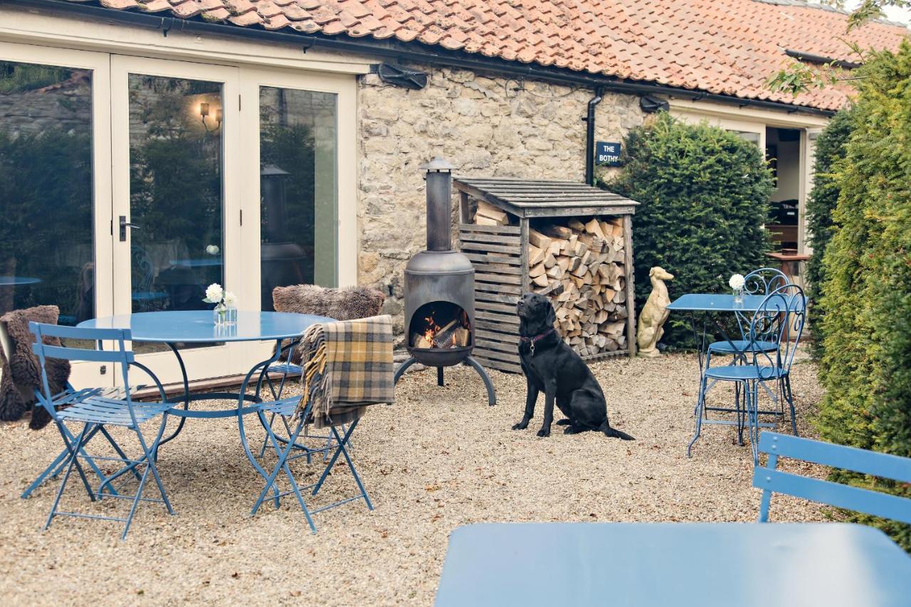 The White Swan Inn Pickering Esterno foto