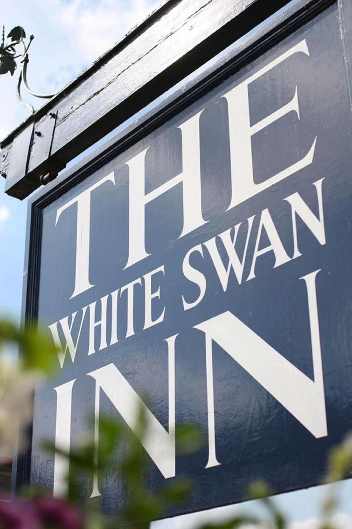The White Swan Inn Pickering Esterno foto